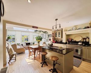 Photo 23- click for photo gallery